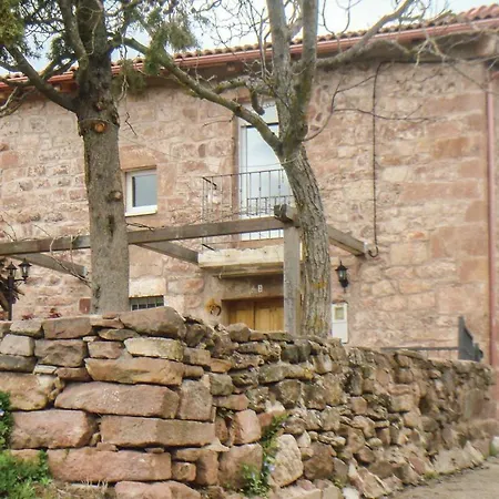 Two-bedroom Holiday In * Tanabueyes